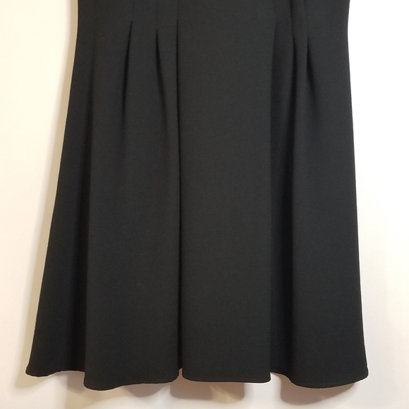 TOPSHOP Perfect Little Bkack Dress - Picture 5 of 12